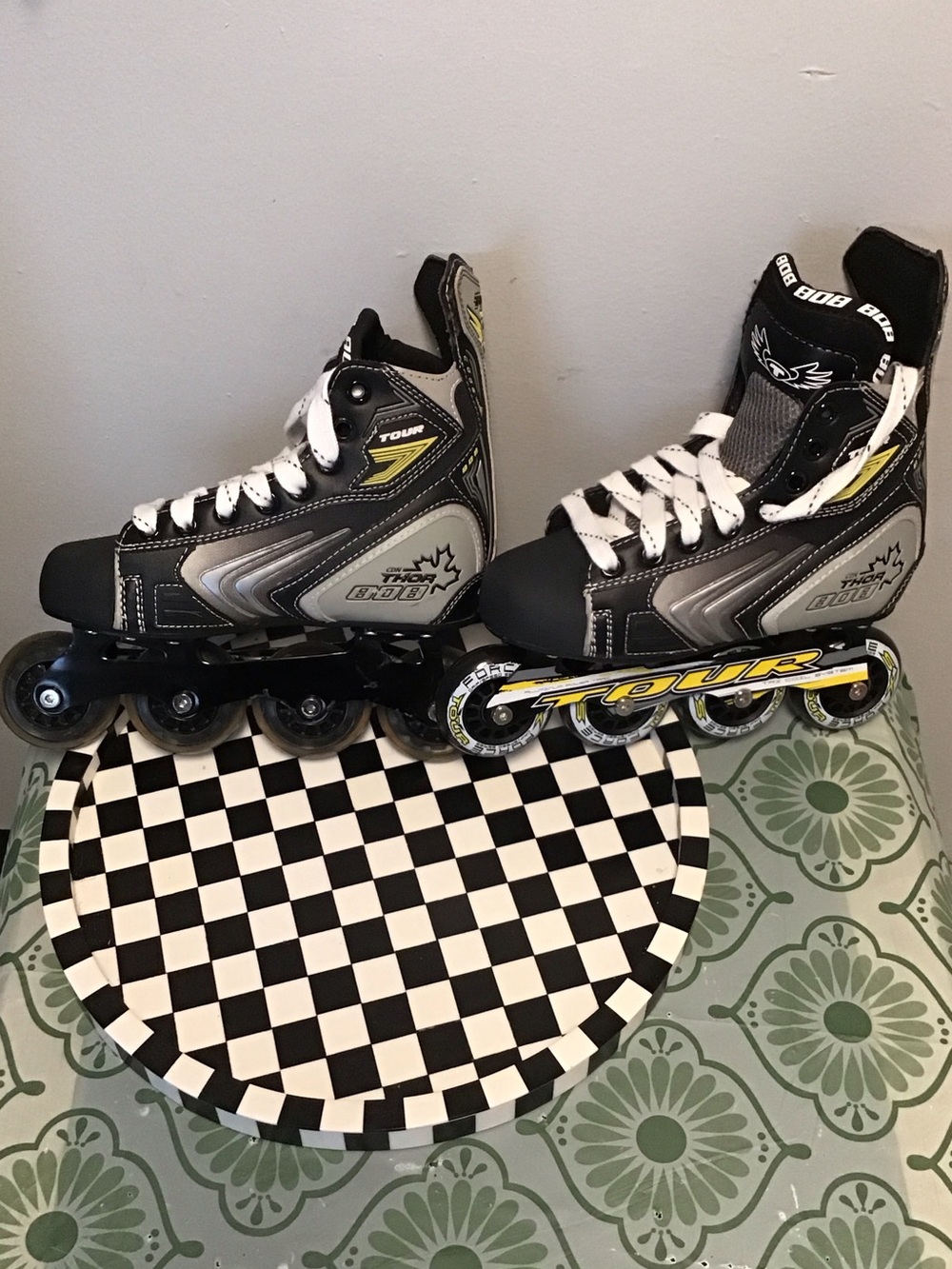 Inline Roller Skates in Black, Gray and Yellow - Youth/Adult